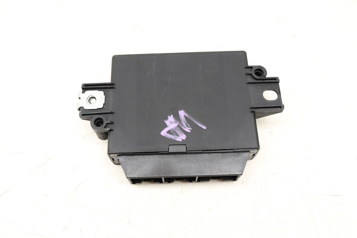 2012-2016 PORSCHE BOXSTER - PARK Assist Control Module