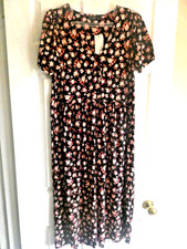 ladies brand new f and f dress v neck short sleeve floral size 10