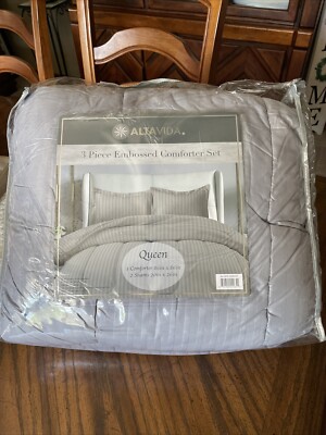 NEW Queen 3 Piece Embossed Comforter W/Shams Gray Altavida