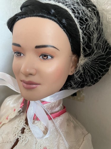 TONNER Harry Potter 16" Vinilo MUÑECA CHO CHANG en Vestido YULE BALL + Accesorios + CAJA - Imagen 7 de 24