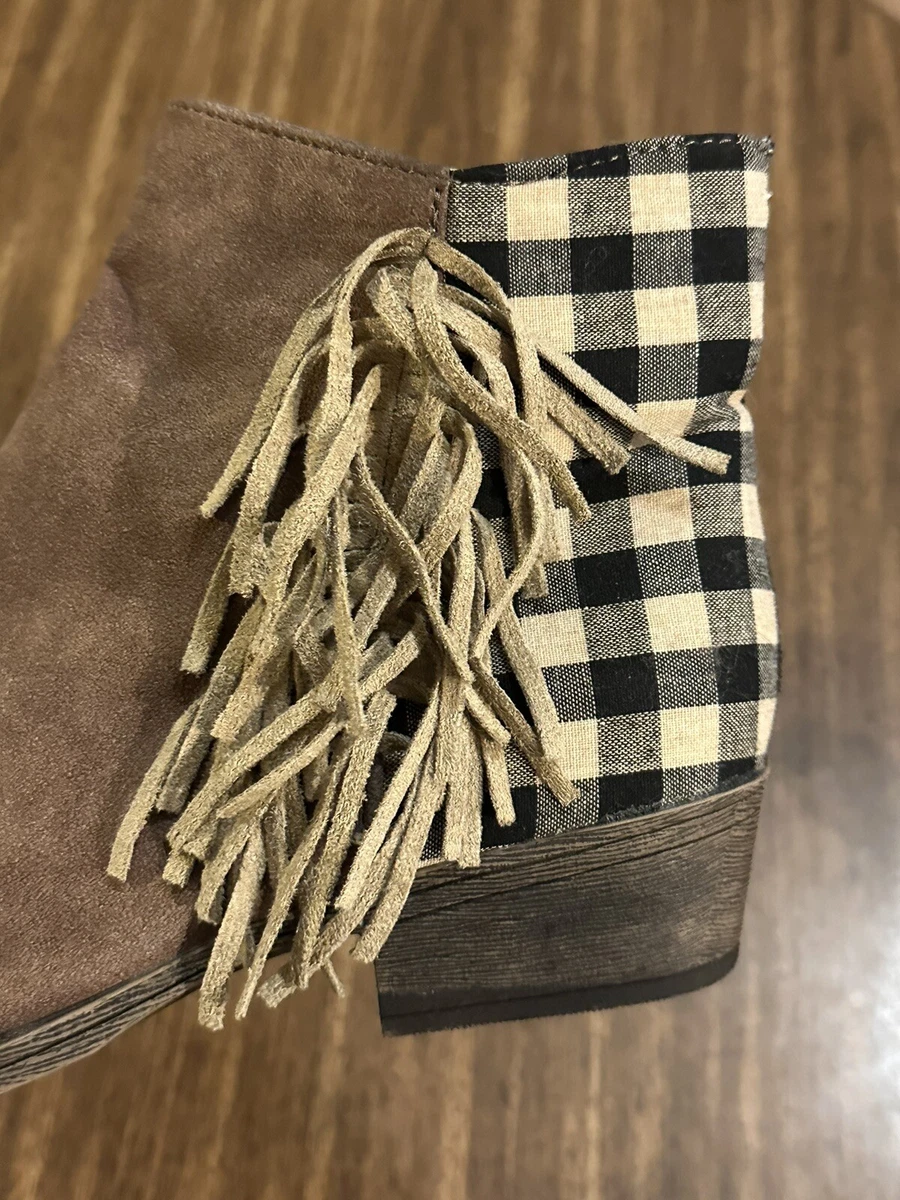 Plaid fringe store booties