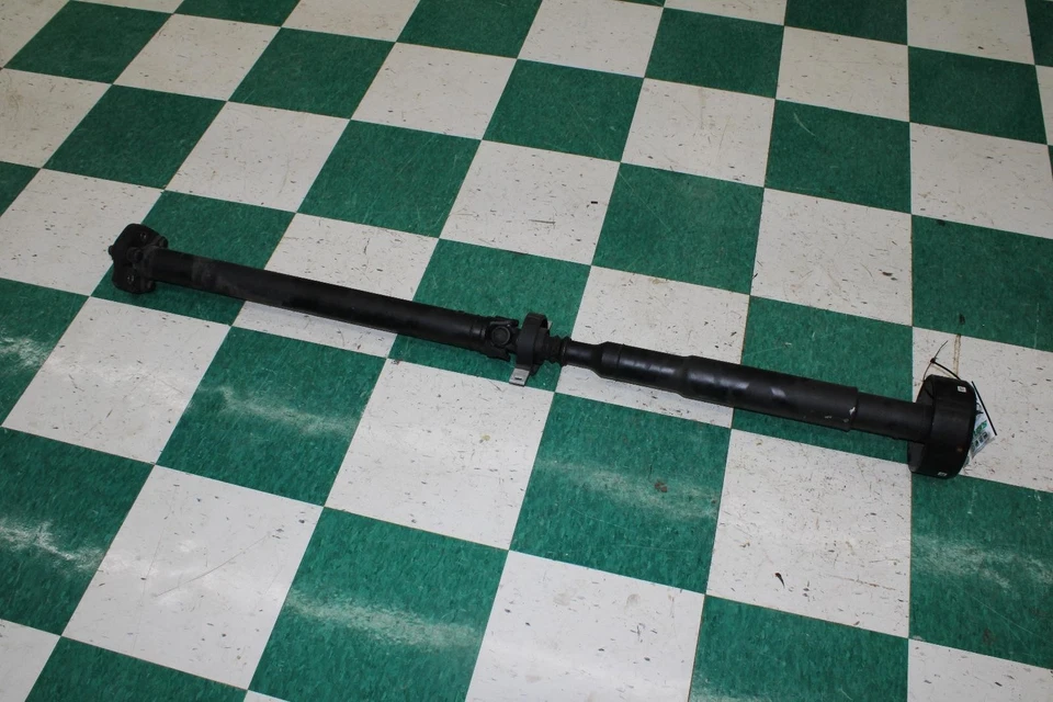14-16 428i Gran Coupe 4DR RWD OEM Two Piece Rear Drive Shaft Driveshaft Factory - Image 3 of 4