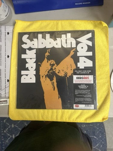Black Sabbath VOL 4 -Out of Print VINYL 180 GRAM RHINO R1 2602 OZZY OSBOURNE New