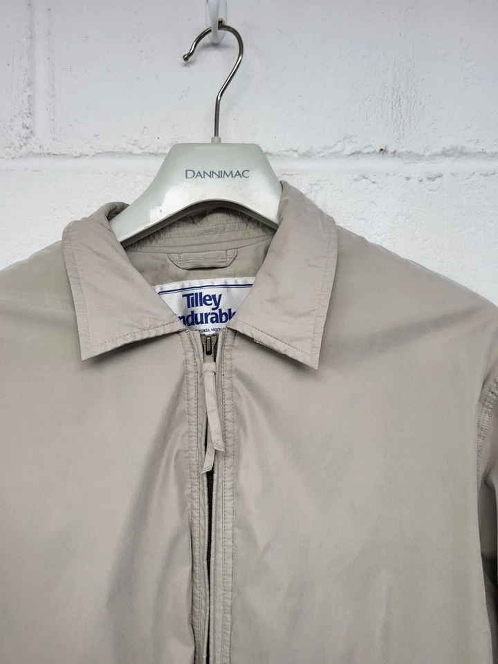 Tilley Endurables Beige Lightweight Zip Up Jacket. Mens Size Medium. PP - Image 4 of 4