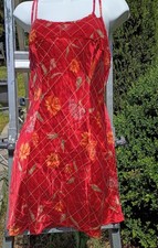 Vintage Victoria Secret 100 Silk Red Floral Botanical Leaf Slip Dress M