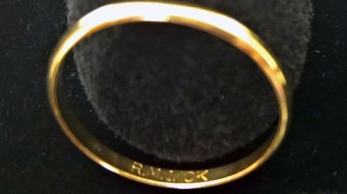 Romel R.M.I. 10K Yellow Gold Wedding Band - Size 7.5 US, 2mm Wide - Picture 4 of 5