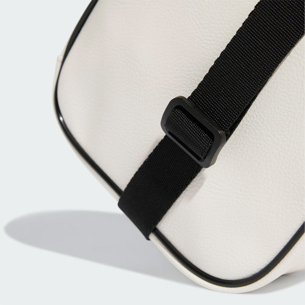◆adidas◆ diamond bag cloud white JD5548 New Adidas Original ADICOLOR CLASSIC DIAMOND BAG Cloud White