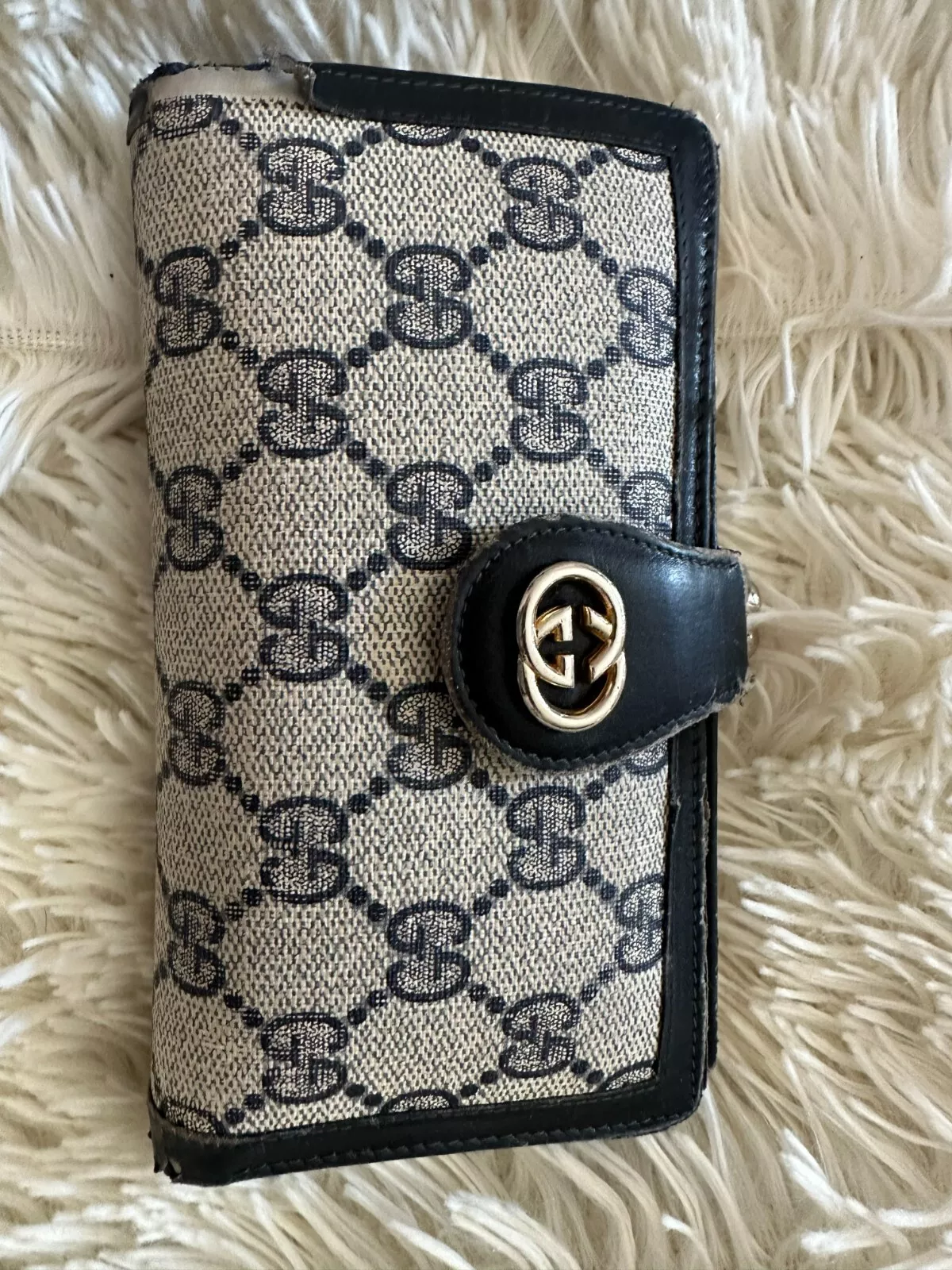 Portefeuille Gucci GG Supreme PVC bleu marine imbriqué double pli compact vintage   EN L'ÉTAT