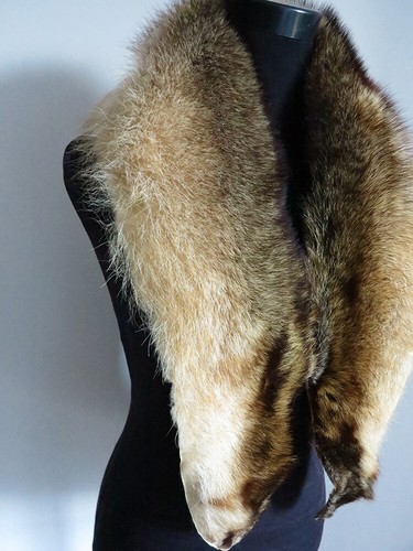 100% real raccoon fur collar/ wrap/ cape / brown 120*15cm unisex jacket collar - Picture 2 of 3
