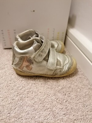 Silver Metallic Leather unicorn toddler walking shoes ankle boots  22 UK