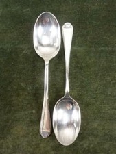 2 Vintage Walker & Hall Serving Spoons Pembury pattern silver plated