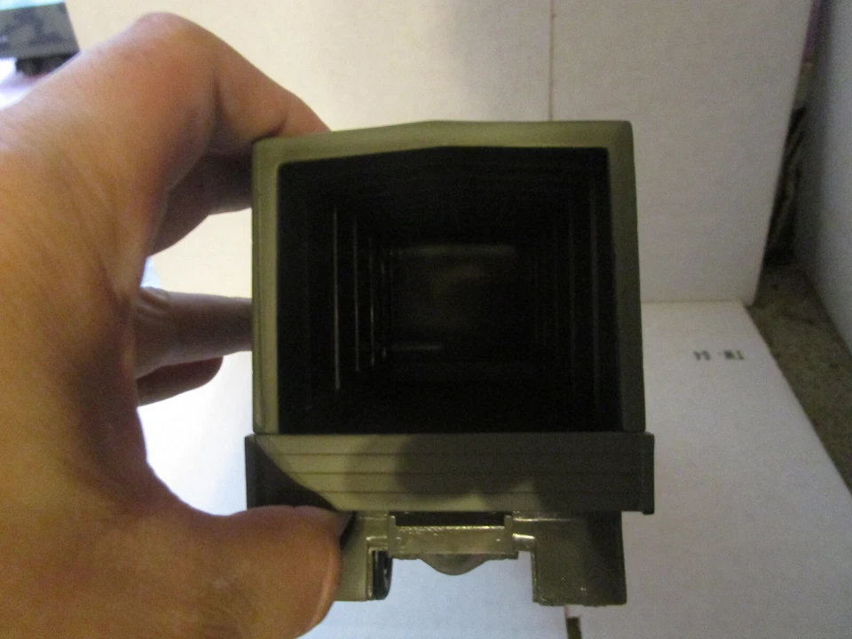 Juguete semirremolque militar marca New-Ray (TZA) Foto 3 de 3