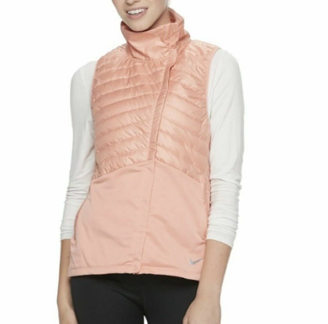 Nike essential shop filled jacket