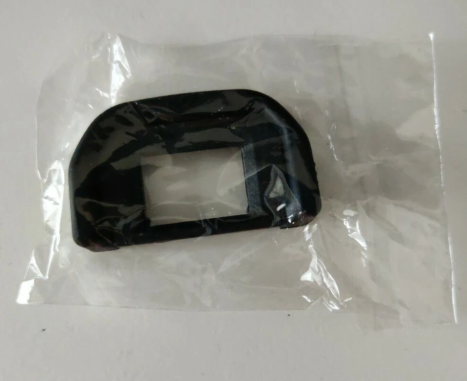 Replacement eye piece for Canon EOS 1000D 1100D 1200D 1300D 1500D 2000D 4000D - Image 2 of 2