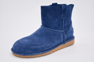 ugg classic unlined leather bootie