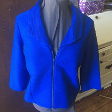Chicos Bright blue crepe blazer, size 2