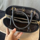 Foto 7 di 9