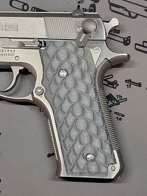 S&W 645 Grips Reptile Scale Texture Silver Color