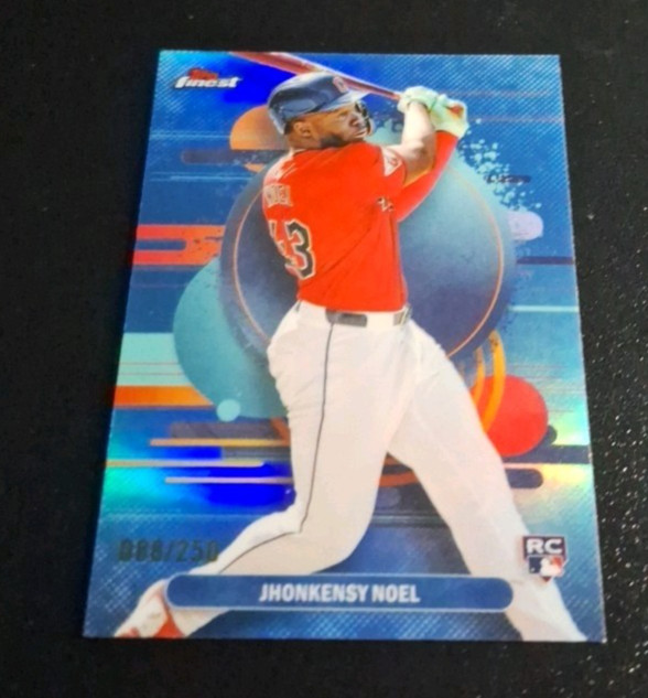 2025 TOPPS FINEST "UNCOMMON" SKY BLUE REFRACTOR SP #117 JHONKENSY NOEL RC /250