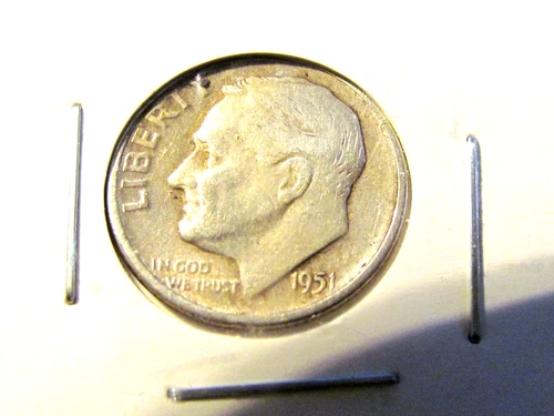 1951 S ROOSEVELT DIME  SILVER  CIRCULATED VF