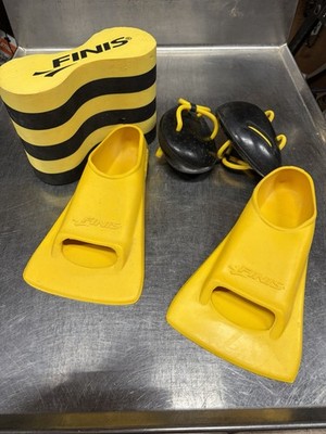 FINIS Foam Pull Buoy - Swim Training Pull Buoy, Paddles And Fins - Free Ship