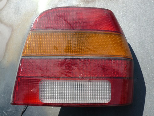 VW Polo 86 C Coupe  Rücklichtlampe Rückleuchte Bremslicht Rücklicht *