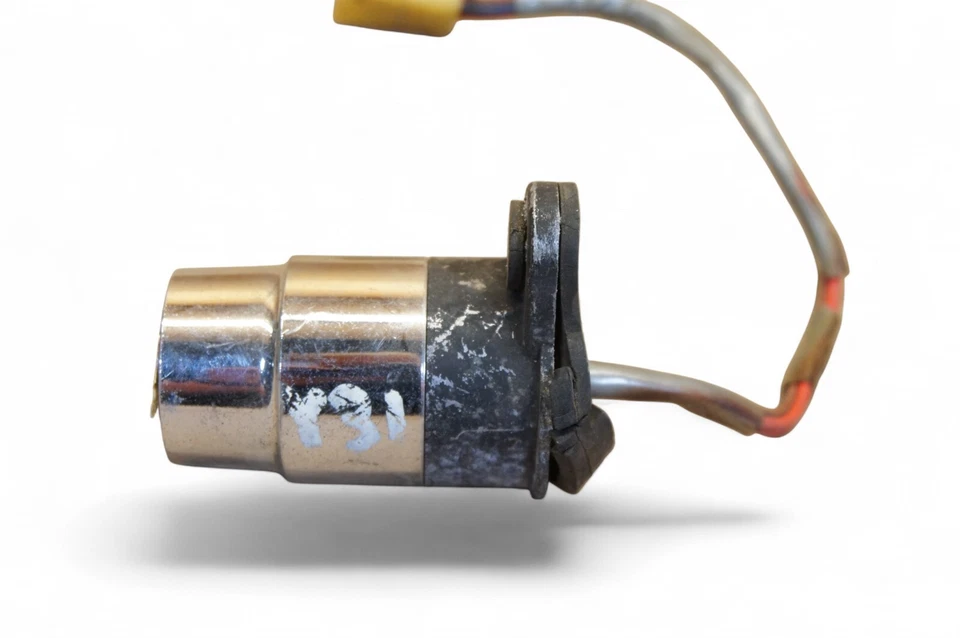 Interruptor de encendido Yamaha XS1 XS1B XS2 TX650 1970-1973 R5 DS7 Y31 *2720A Foto 4 de 4