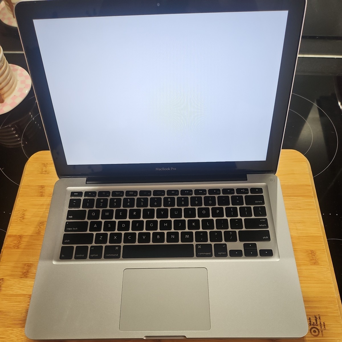 Macbook Pro Late 2011 (i5, 13”, NO HDD, 4gb RAM) - PLEASE