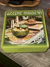 Vintage Anchor Hocking Accent MCM Spearment Green Glass Bowls/Chip and Dip Set
