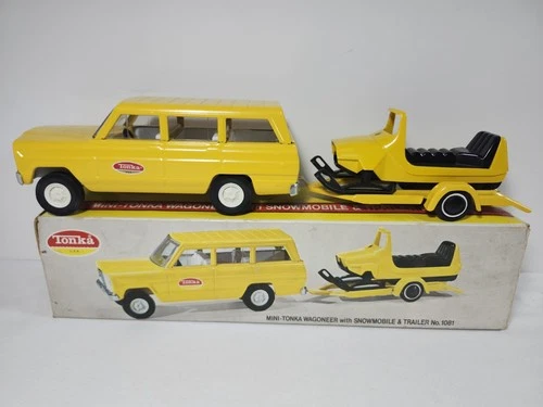1970 Mini Tonka Toys #1081 Jeep Wagoneer w/Snowmobile & Trailer LNOB