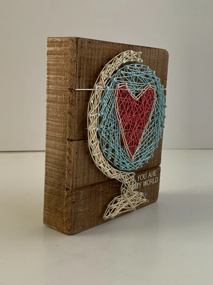 Primitives By Kathy - You Are My World - Caja de madera letrero arte en cuerda (NUEVO) Foto 3 de 4