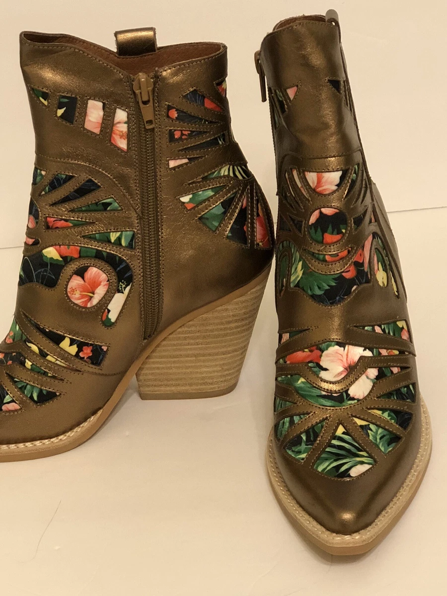 Travis ankle boot sales jeffrey campbell