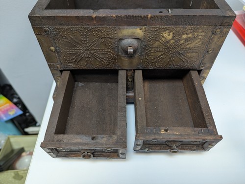 Rajasthani Box Dowry Jewellery Chest Wooden Antique - RSPCA Middlesex/Herts - Picture 9 of 21