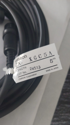 ② OMRON - ZX-XGC5A/ZXXGC5A - 5m EXTENSION CABLE - neu | eBay