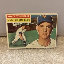 Top 10 Hoyt Wilhelm Baseball Cards 16