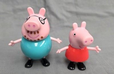 ABD / eOne PAIR of Figures 2-3/8'' PEPPA PIG and 3'' DADDY PIG Movable Legs