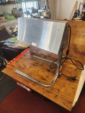 Vollrath  Twin Bulb infrared Heat Lamp Stainless Hood 500W