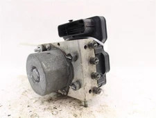 Used ABS Pump and Motor Assembly fits: 2015 Subaru Xv crosstrek Pump 2.0L w/o pr