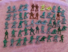 JOB LOT PLASTIC SOLDIERS
