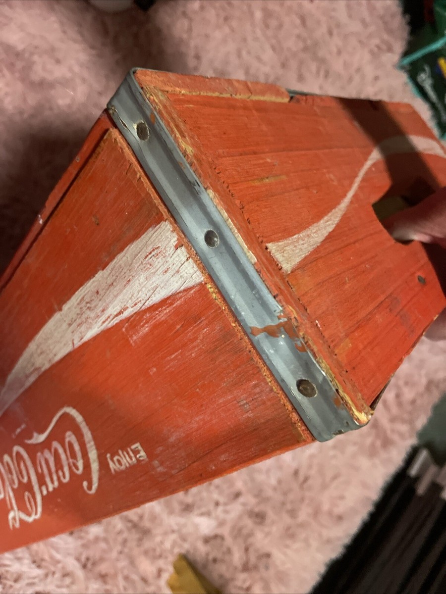RARE Vintage Wood Coca-Cola Soda Bottle Crate Quart Bottles Mid