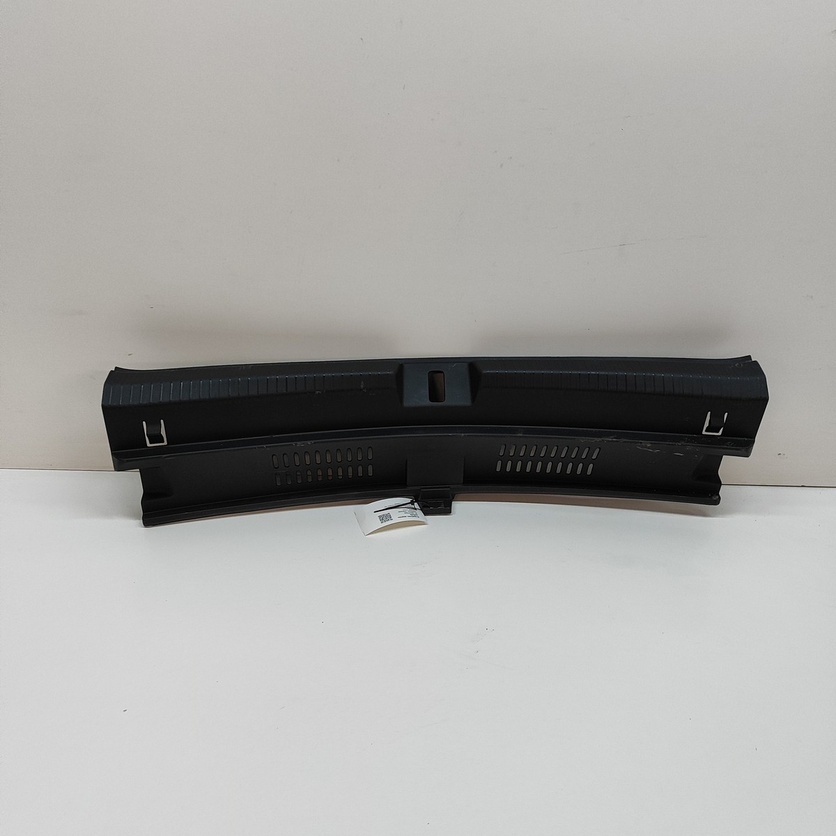 VW ID.3 E11 Rivestimento serratura bagagliaio 10A863459