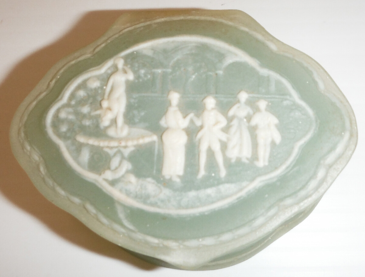 Vintage MARLESTONE Handcrafted Green Cultured Marble Trinket Box NEW