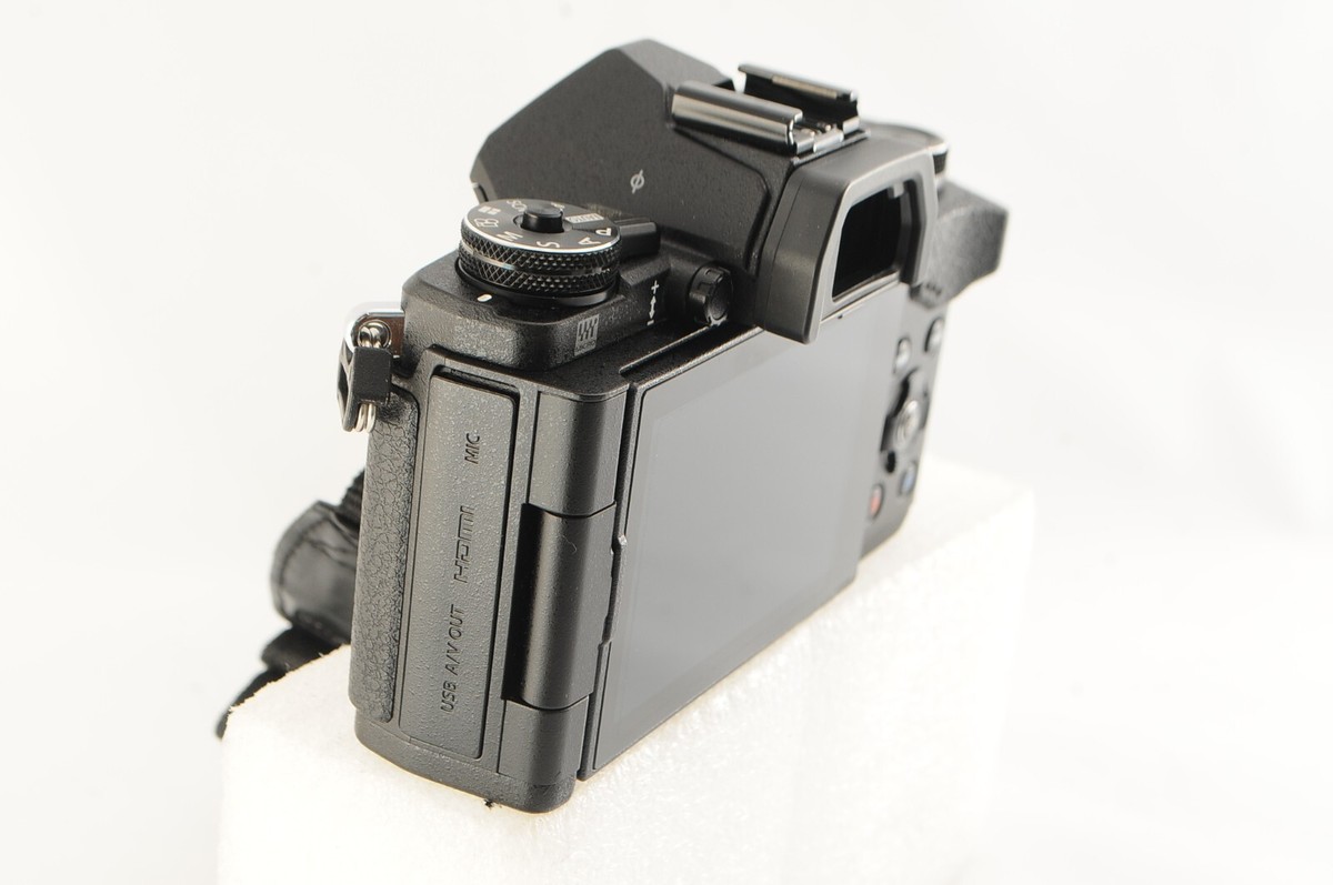 OLYMPUS OM-D E-M5MarkⅡ (美品) Amazon | OLYMPUS ミラーレス一眼カメラ OM-D E-M5 MarkII