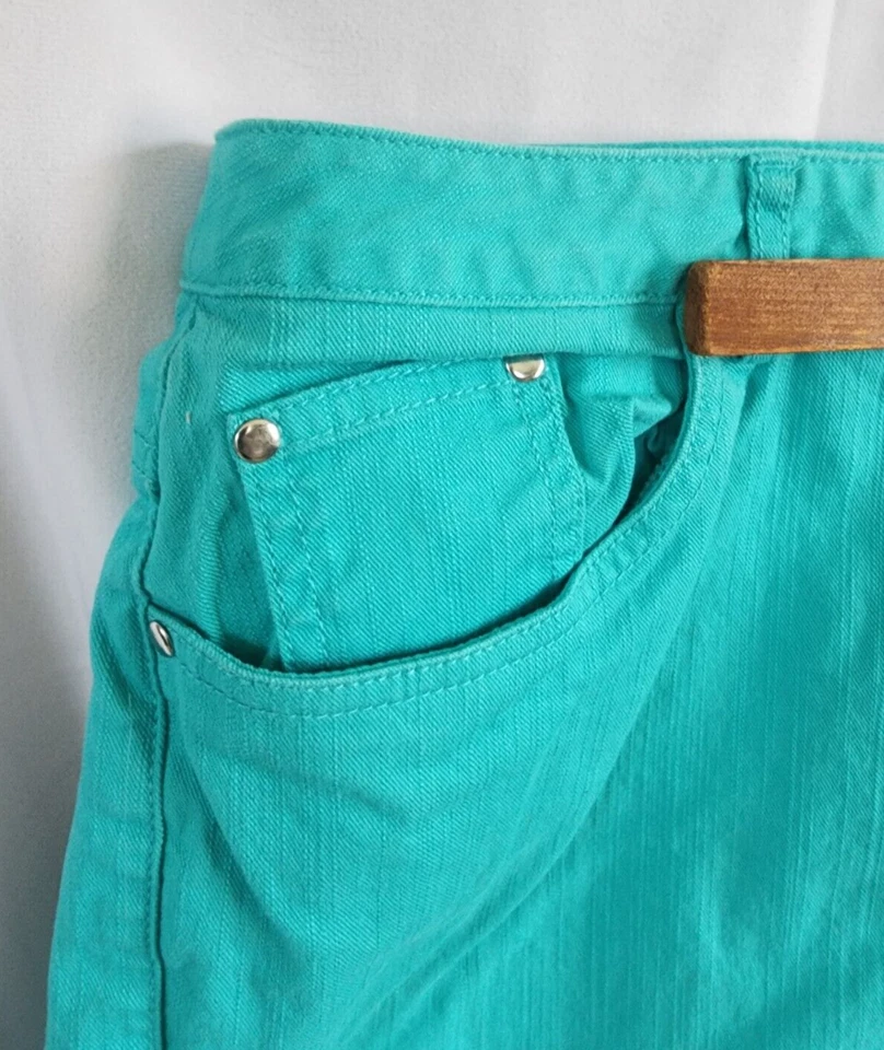 Hearts of Palm turquoise/green women's 12 capris stretch cuff silver studs - Image 4 of 4