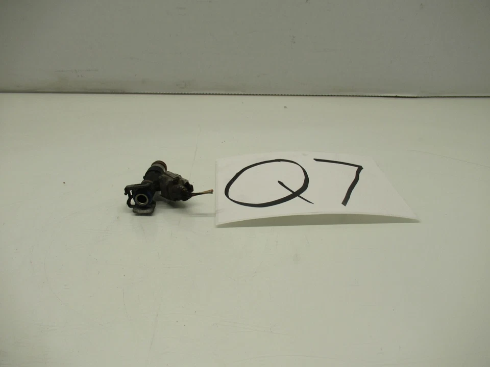 05-10 NISSAN ARMADA 5.6L MOTOR INYECTOR DE COMBUSTIBLE OEM Foto 2 de 4