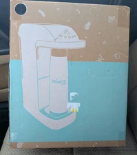 Beverage System | Black Sparkling Water Maker | No CO2 Tank Needed | Brand New