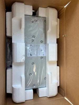 Switch Cisco Catalyst 2960 WS-C2960-48TC-S – 48 Ports Ethernet – Comme Neuf - Photo 1/4