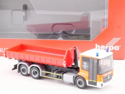 Herpa 094641 MB Econic LKW Feuerwehr Düsseldorf 1:87 WIE NEU! OVP SG 1703-15-78 - Bild 1 von 4