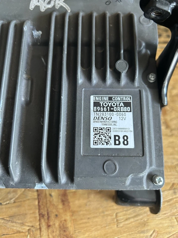 发动机 ECM 控制模块适用于 21-22 丰田 RAV4 89661-0RB80 896610RB80 — 第 2/4 张图片
