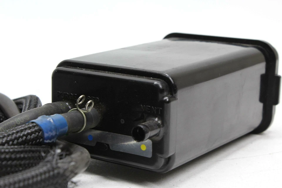 08-14 Kawasaki Concours 14 Zg1400a Abs Evap Vapor Carbón Emisión Bote OEM Foto 4 de 4